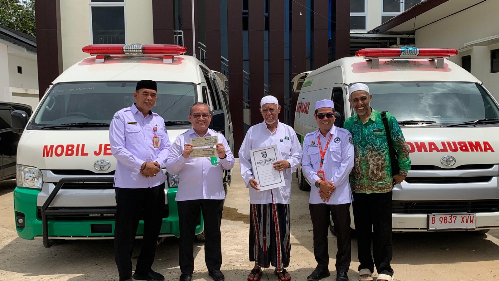 MEMPERKUAT MANAJEMEN DAN LAYANAN, MESJID AGUNG AL AKBAR BALANGAN TERIMA BANTUAN KENDARAAN DAN SINKRONKAN PROGRAM DENGAN STANDAR NASIONAL