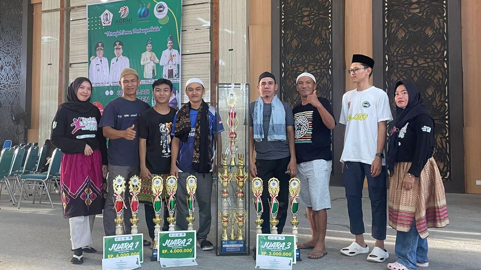 BALANGAN RAIH JUARA I LOMBA BALOGO KATEGORI PUTRI DAN JUARA UMUM BERGILIR