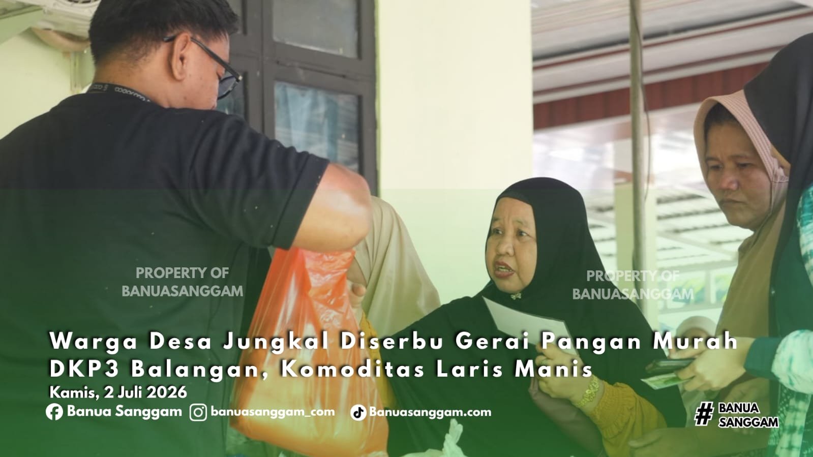 Warga Desa Jungkal Diserbu Gerai Pangan Murah DKP3 Balangan, Komoditas Laris Manis