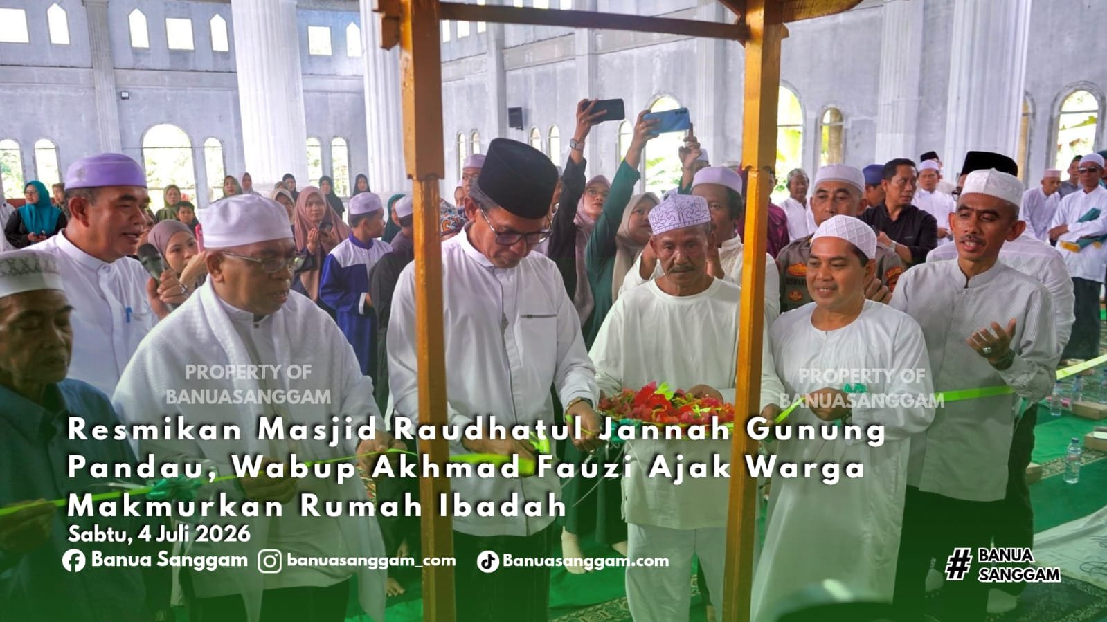 Resmikan Masjid Raudhatul Jannah Gunung Pandau, Wabup Akhmad Fauzi Ajak Warga Makmurkan Rumah Ibadah
